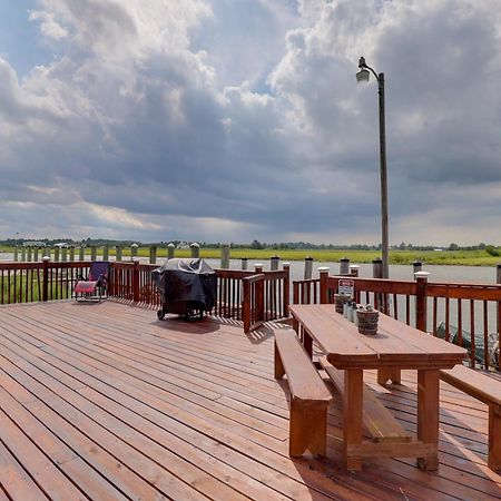 Oceanfront Milford Home With View And Boat Access Eksteriør bilde