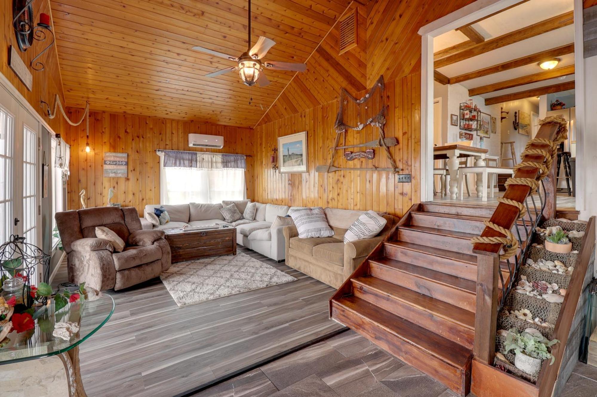 Oceanfront Milford Home With View And Boat Access Eksteriør bilde