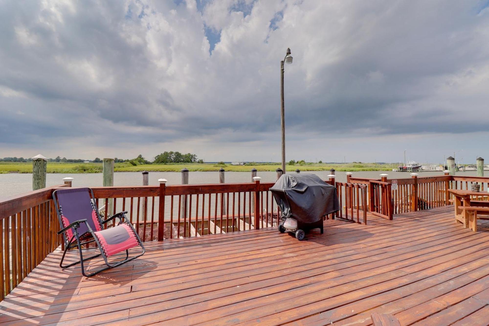 Oceanfront Milford Home With View And Boat Access Eksteriør bilde